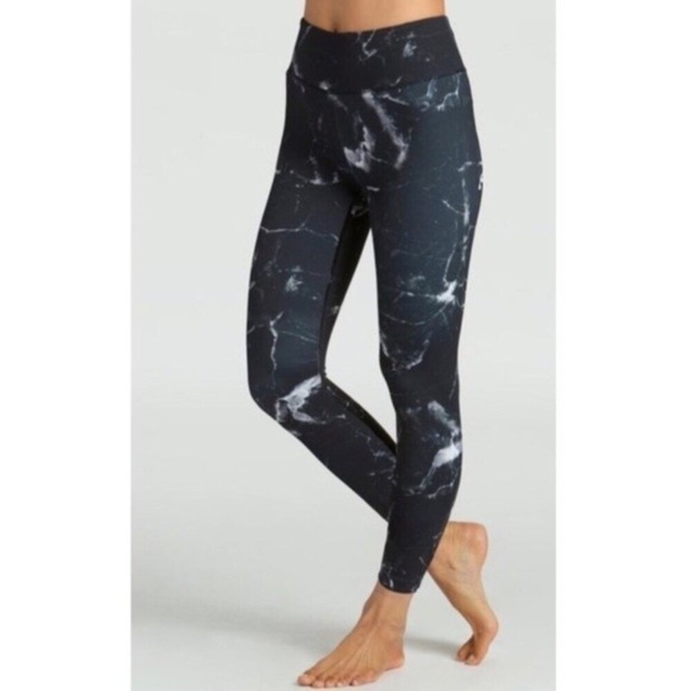 KiraGrace Ultra High Waist 7/8 Yoga Legging Black